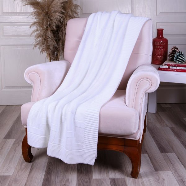 TA11019 Örgü Koltuk Şalı Beyaz