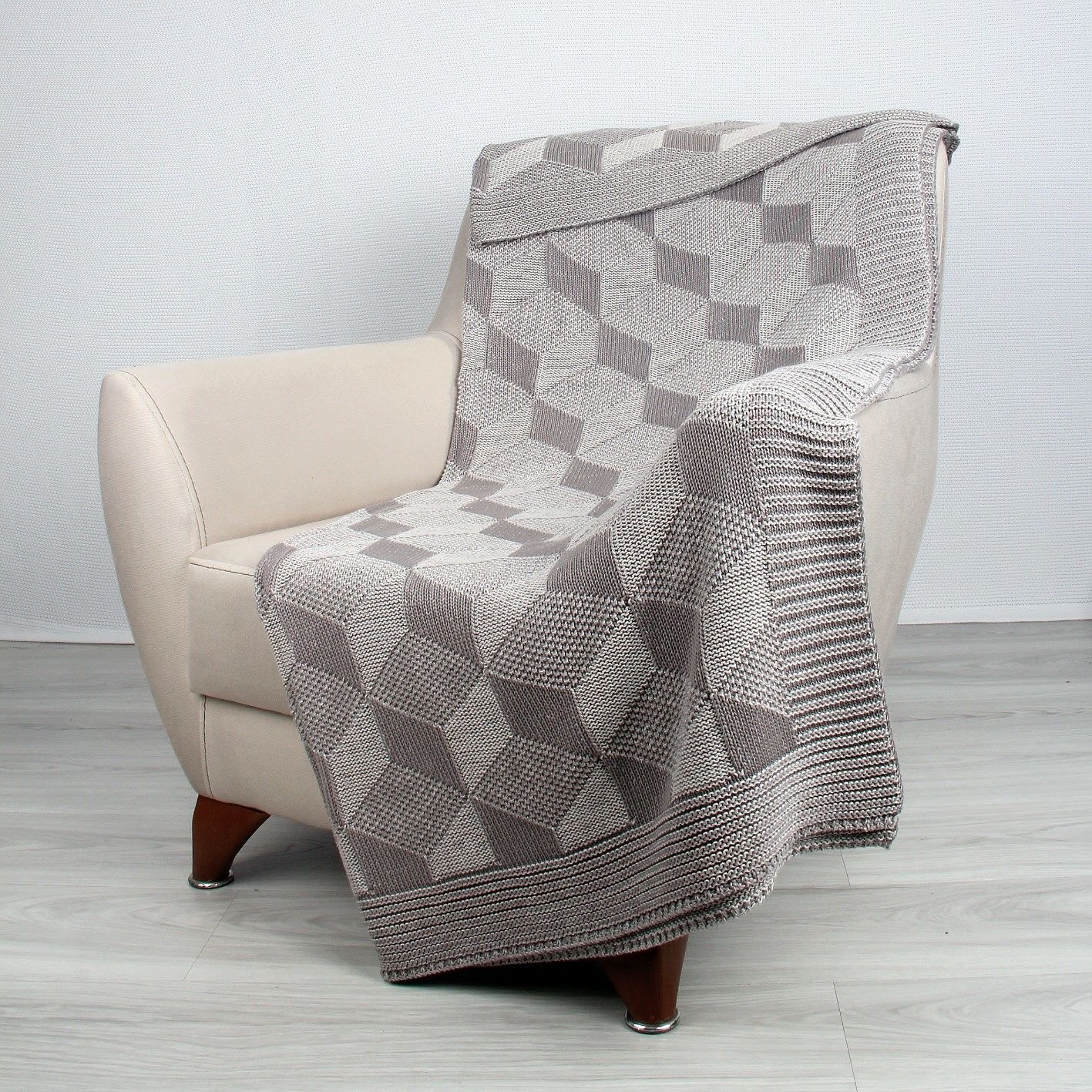 TP14015 Örgü Koltuk Şalı Füme