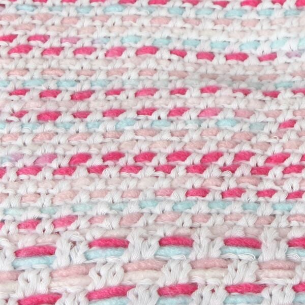 BB15002 Örgü Bebek Battaniye